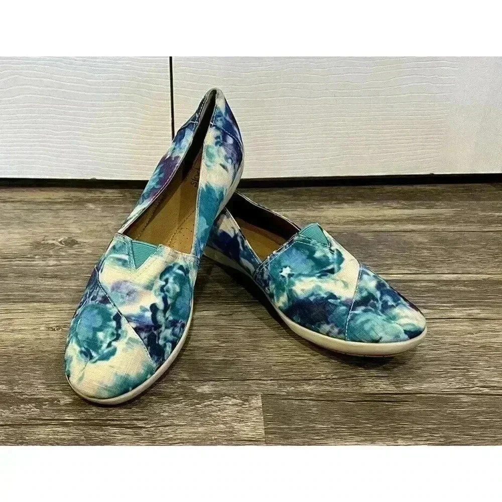 Soft Spots Sz 11 Slip On Flats Amena Watercolor Tie Dye